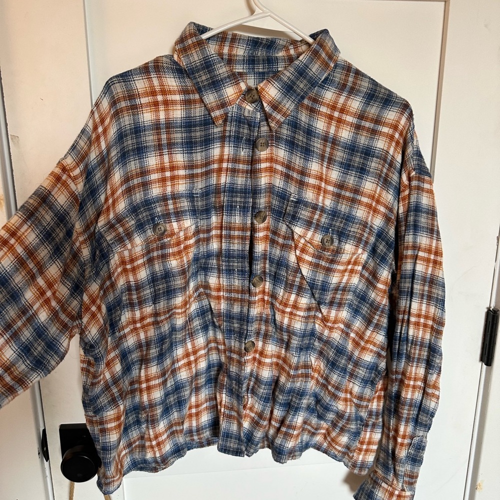 American Eagle Cropped Flannel - image 1